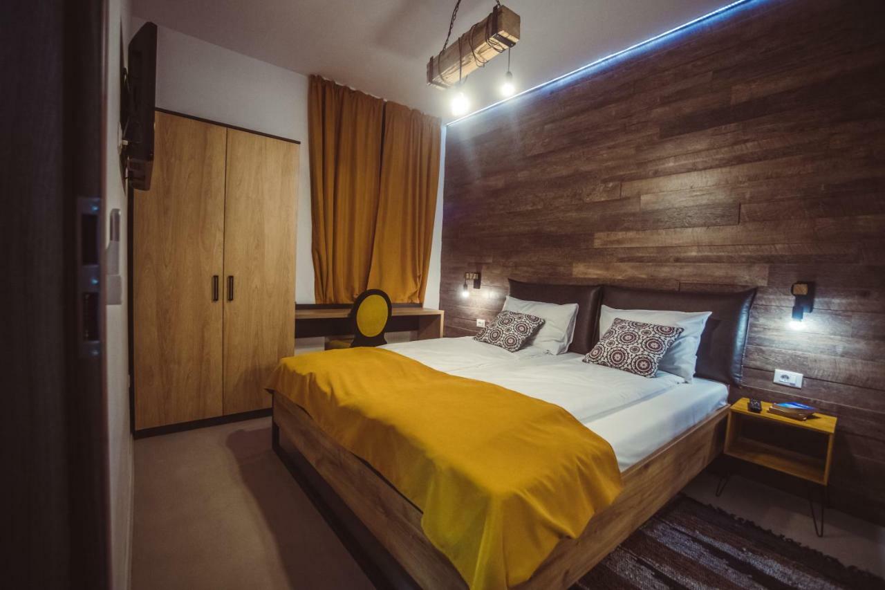 Hotel Timhouse Timișoara Zewnętrze zdjęcie