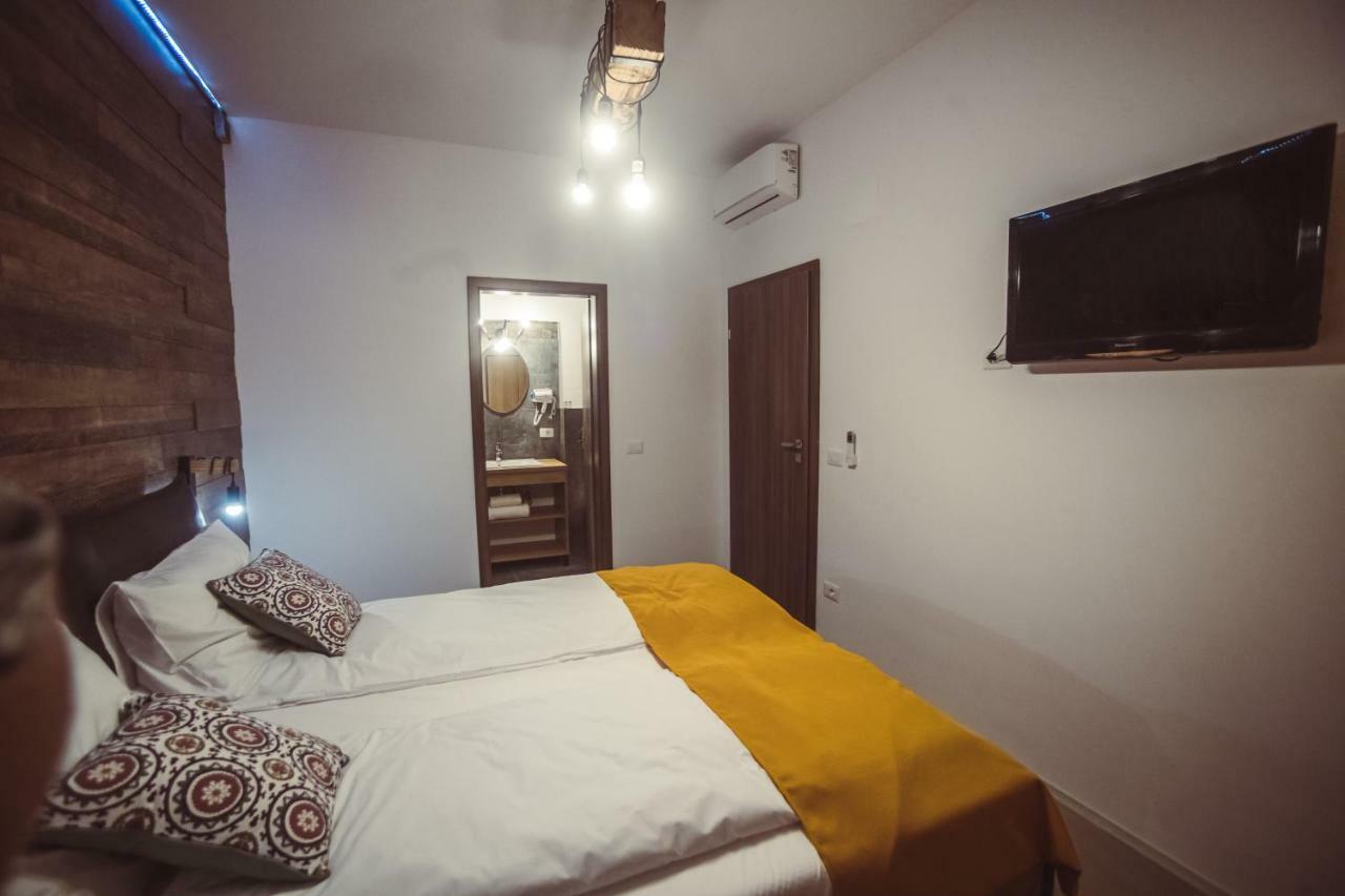 Hotel Timhouse Timișoara Zewnętrze zdjęcie