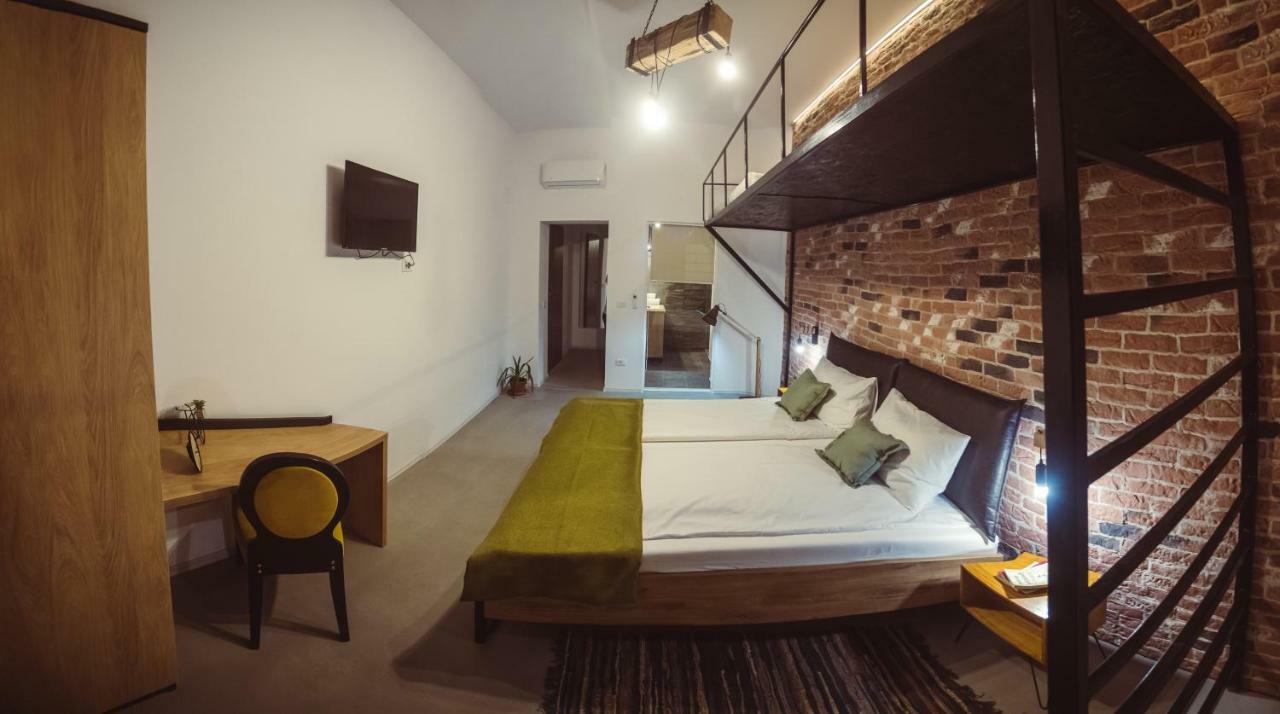 Hotel Timhouse Timișoara Zewnętrze zdjęcie